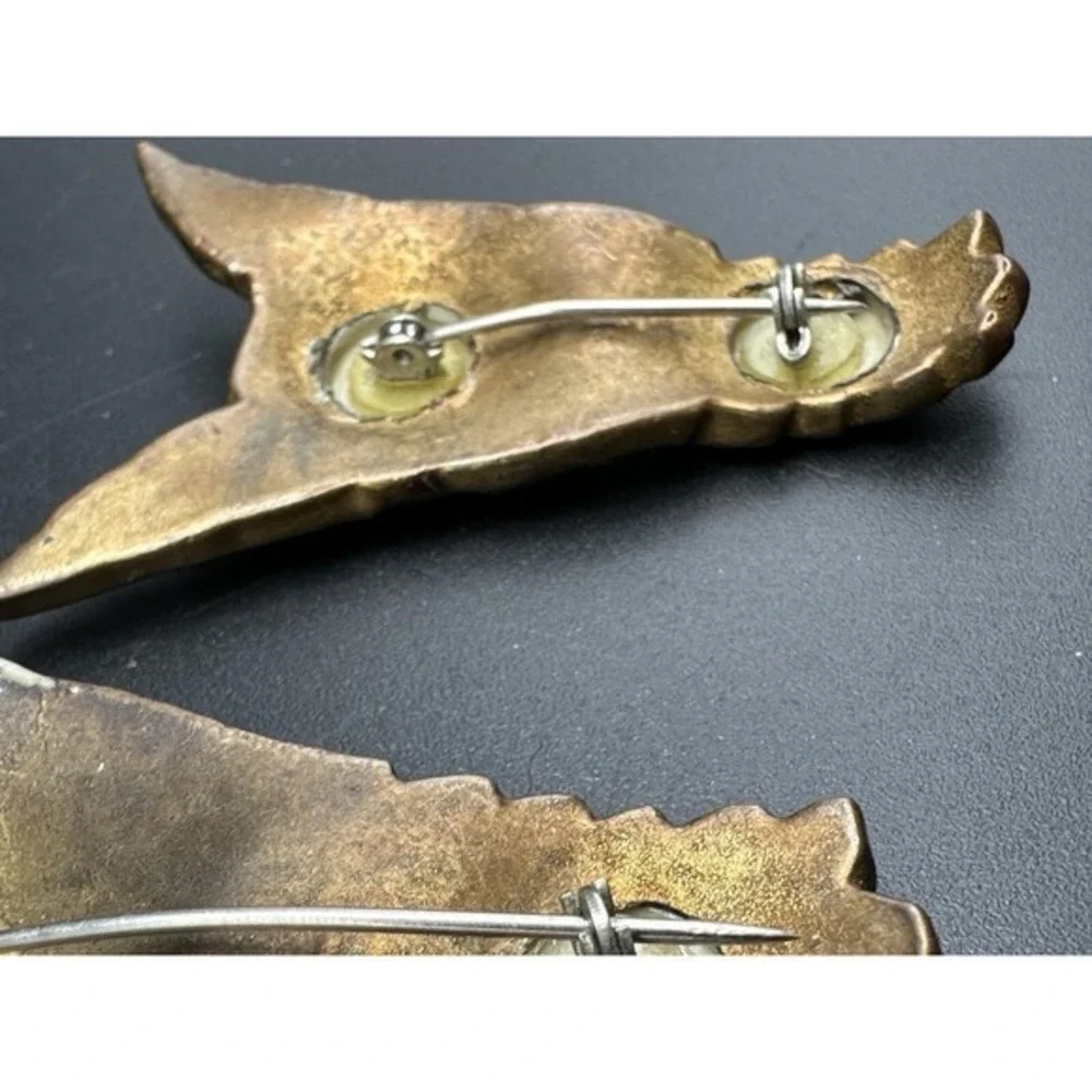 Vintage Fenrir Viking‎ Nordic Medieval Style Carved Wolf Brooch Pins